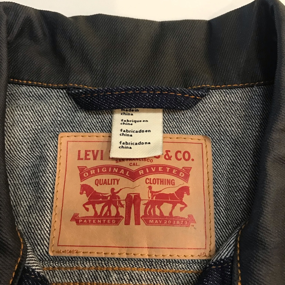 Womens Levi’s Jean and Faux Leather Jacket Medium New Without Tags - Picture 8 of 11